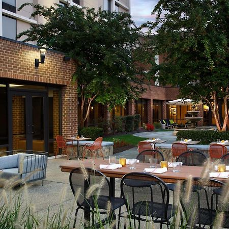 Hotel Doubletree By Hilton Mclean Tysons Tysons Corner Exterior foto